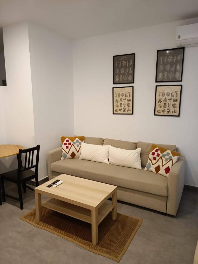 Ferienwohnung Complejo Pinta18 At1, At2 Y At3 Sevilla Exterior foto